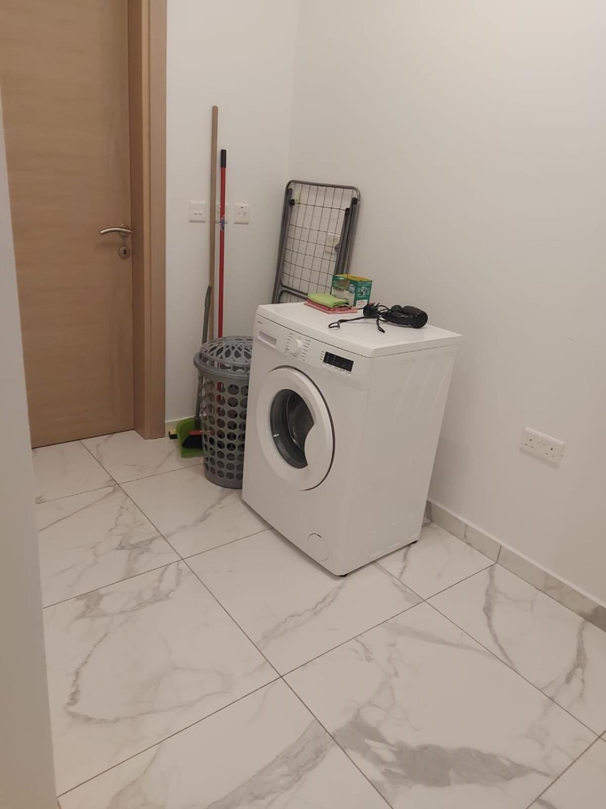 Central Apartment In Swieqi Is-Swieqi Luaran gambar